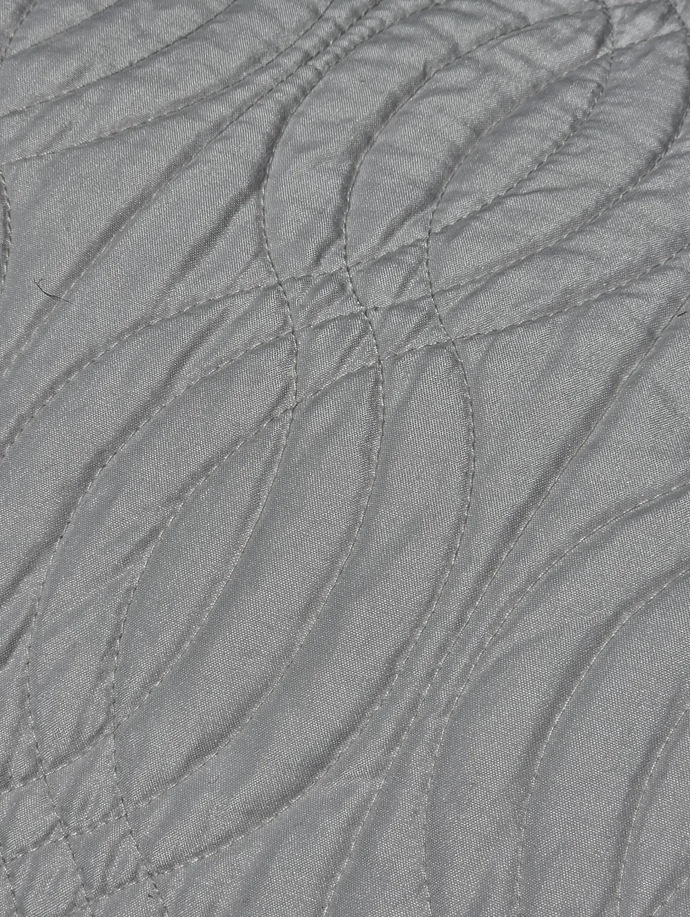 King size Swirl Design Matelasse coverlet Beige 102x87